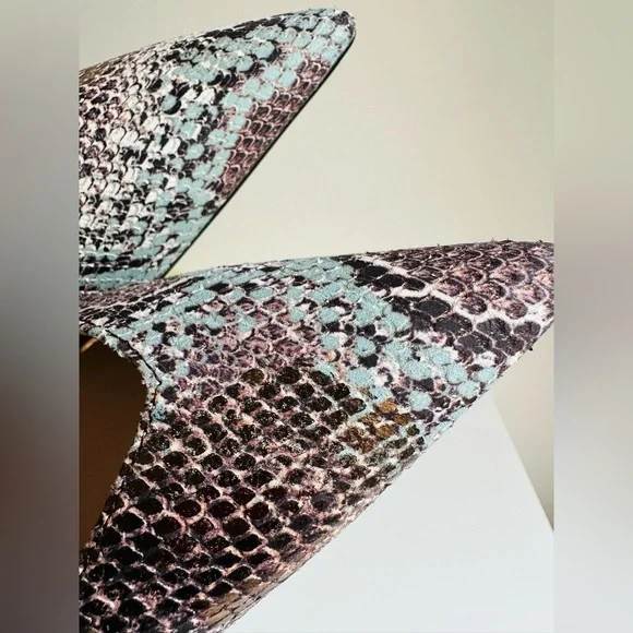 Zara | Embossed Leather Snake Bronze/Blue Pattern - Picture 13 of 16